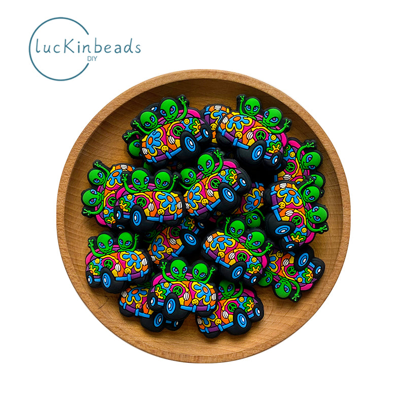 Aliens Colorful Peace Car Focal Beads